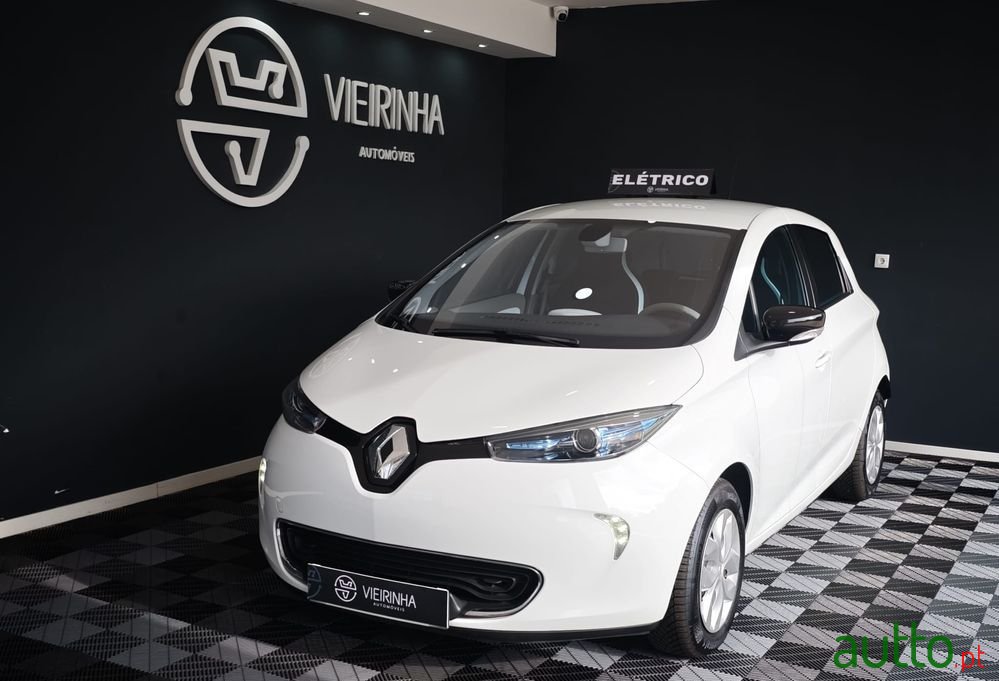 2015' Renault Zoe photo #2