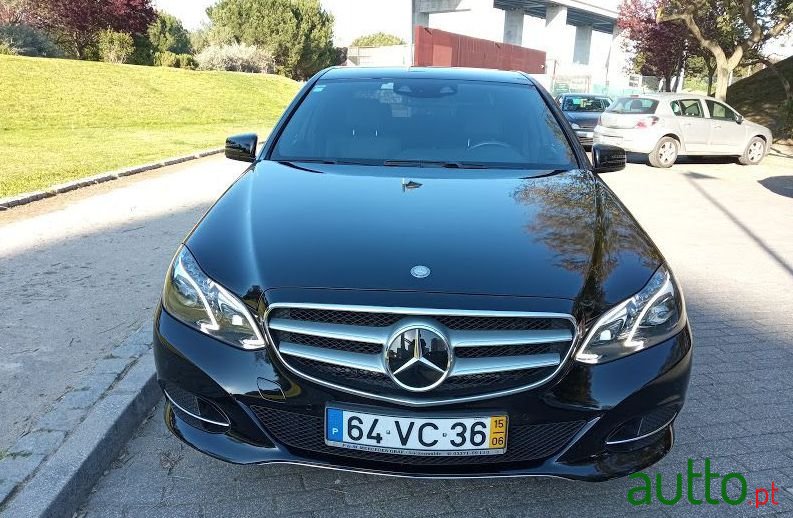 2015' Mercedes-Benz E-300 photo #2