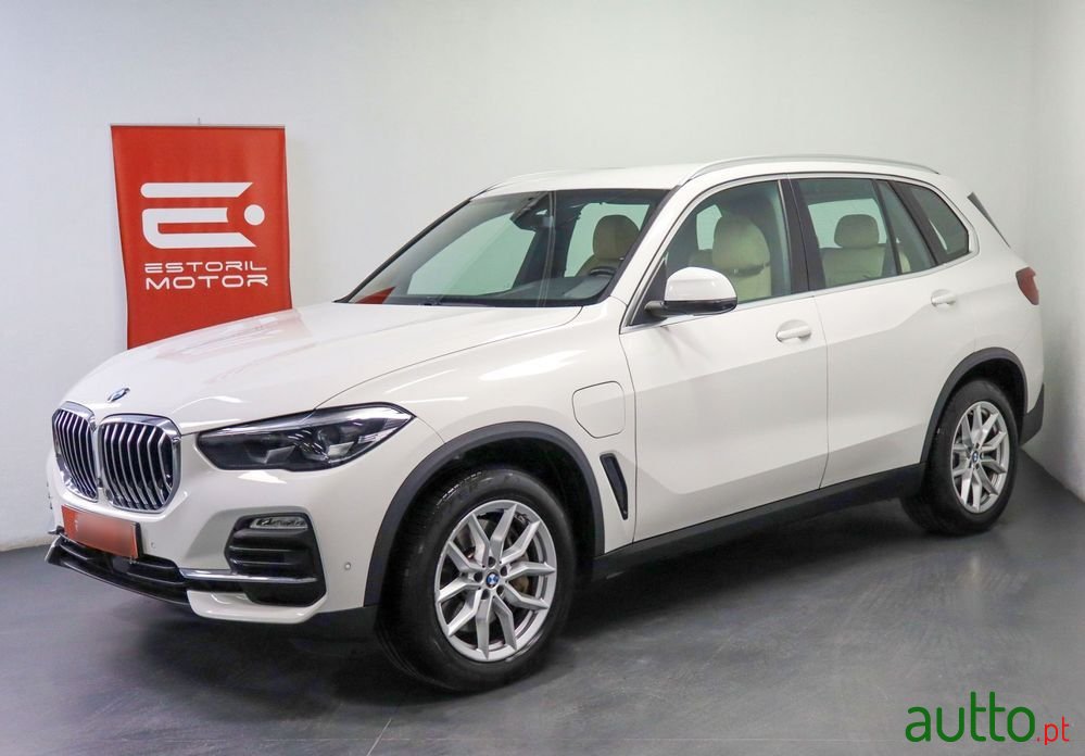 2021' BMW Série X 45 E Xdrive photo #1