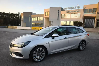 2020' Opel Astra Sports Tourer