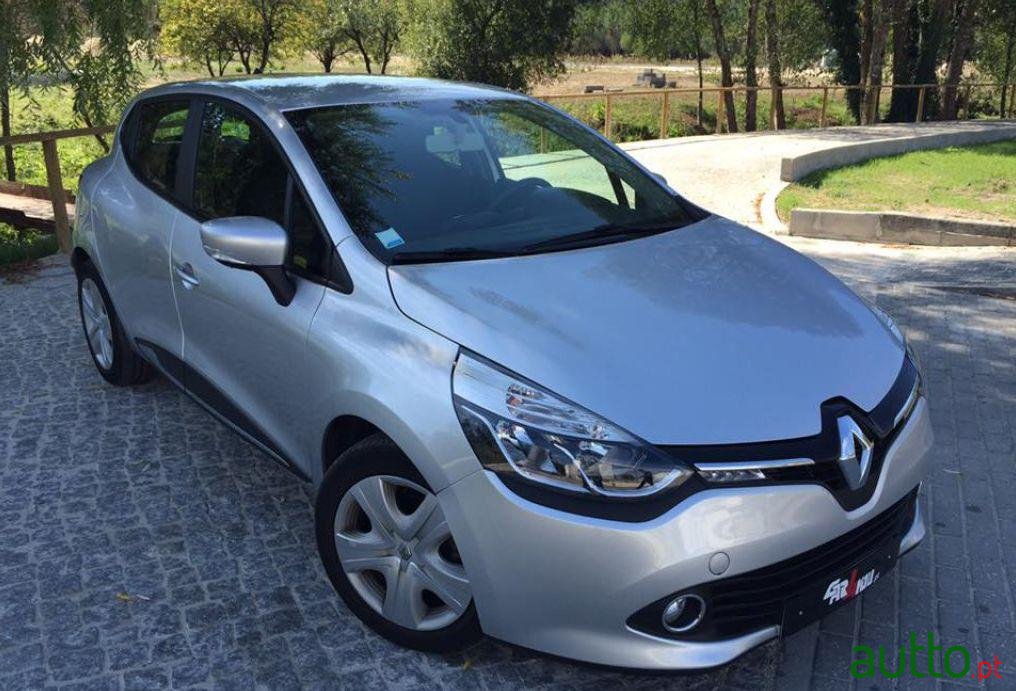 2013' Renault Clio 1.5 dCi Dynamique S 83g photo #1