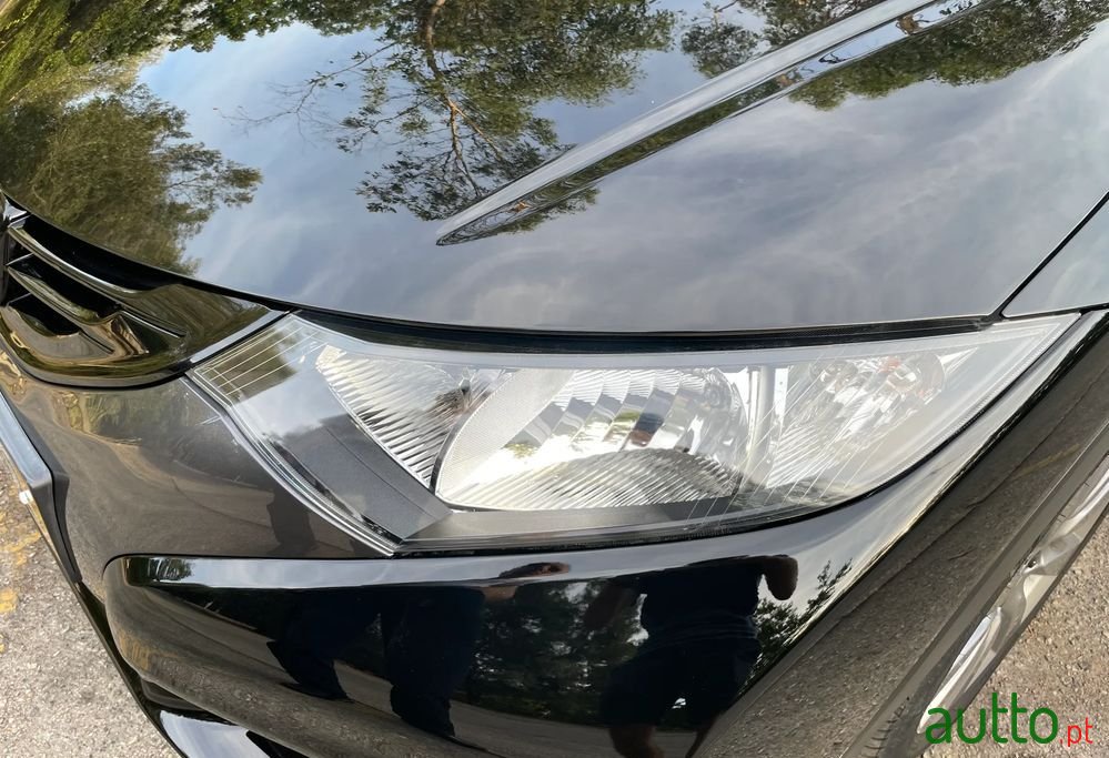 2013' Honda Civic 1.6 I-Dtec Sport photo #2