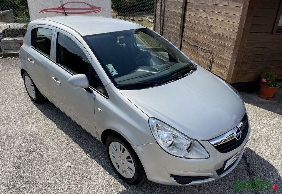 2008' Opel Corsa photo #6