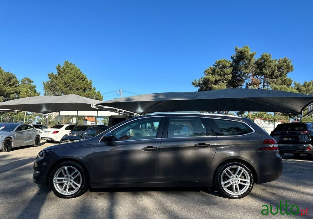 2015' Peugeot 308 Sw photo #5