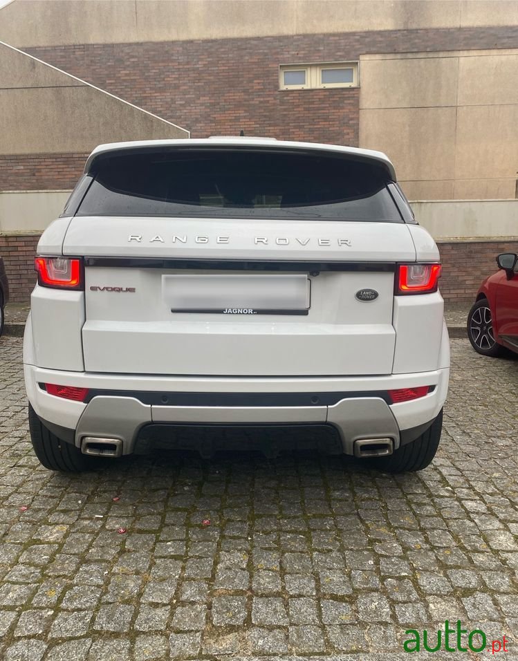 2019' Land Rover Range Rover Evoque photo #3