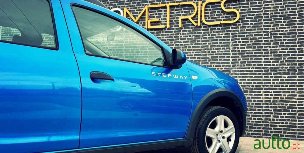 2016' Dacia Sandero 0.9 Tce Stepway photo #5