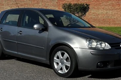 2008' Volkswagen Golf