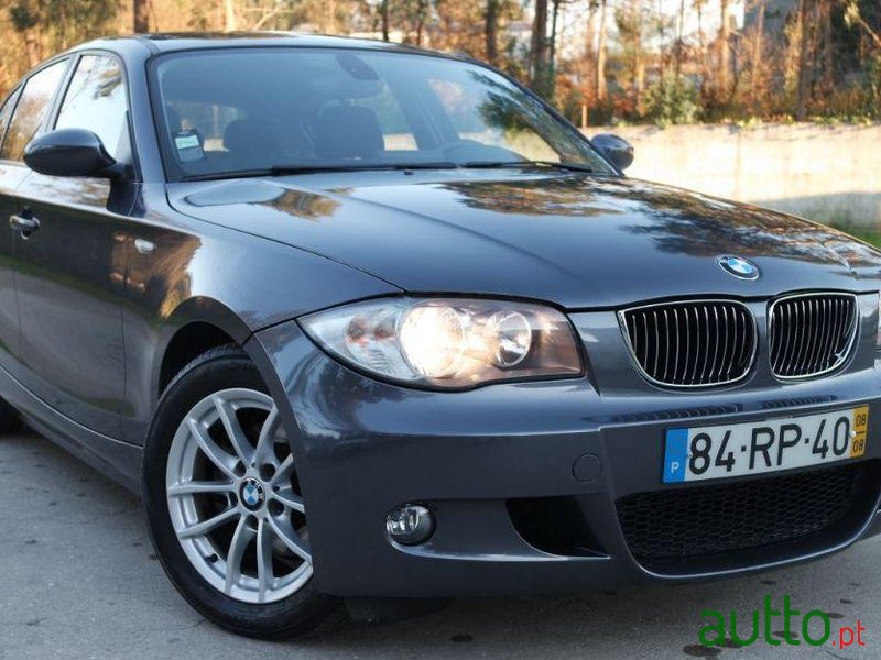 2008' BMW 118 D photo #3
