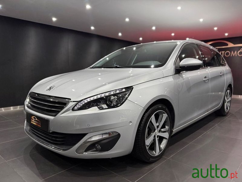 2015' Peugeot 308 Sw photo #1