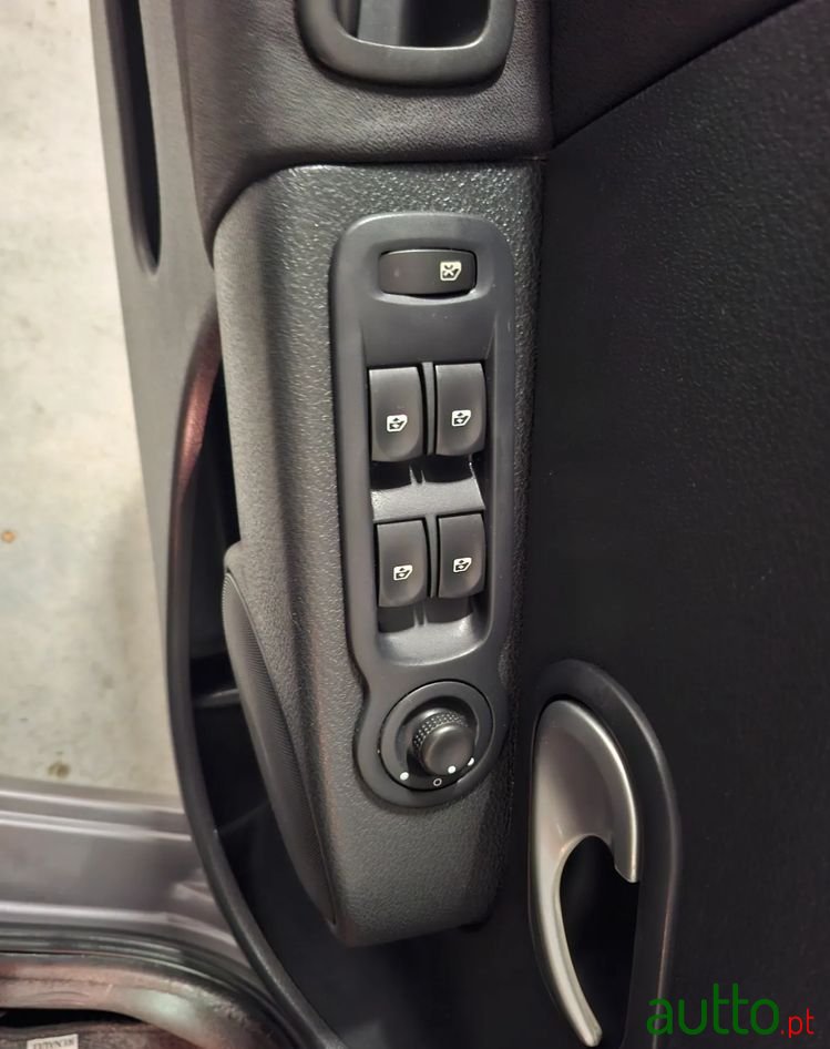 2010' Renault Modus 1.2 Confort Clim photo #2