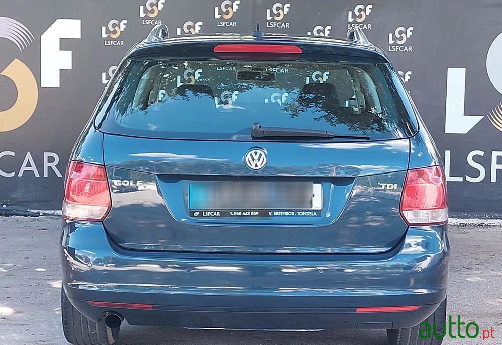 2010' Volkswagen Golf Variant photo #4