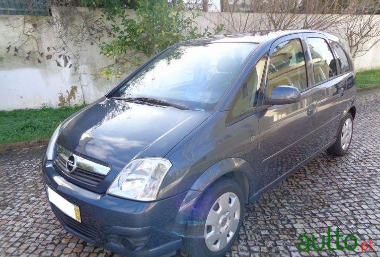 2017' Opel Meriva 1.3 Cdti Enjoy photo #2