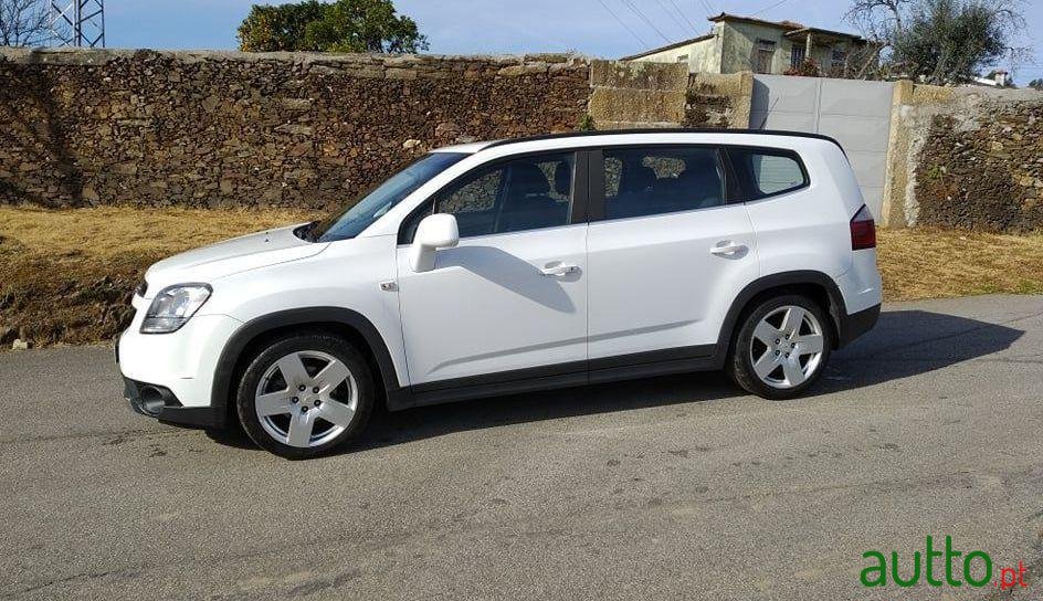 2011' Chevrolet Orlando 2.0 Vcdi 7 Lugares photo #1