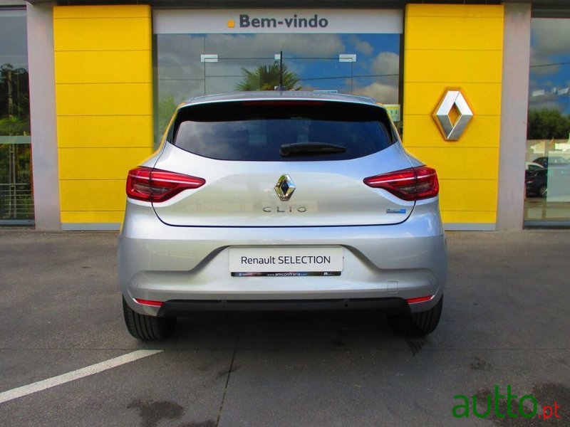 2021' Renault Clio photo #6