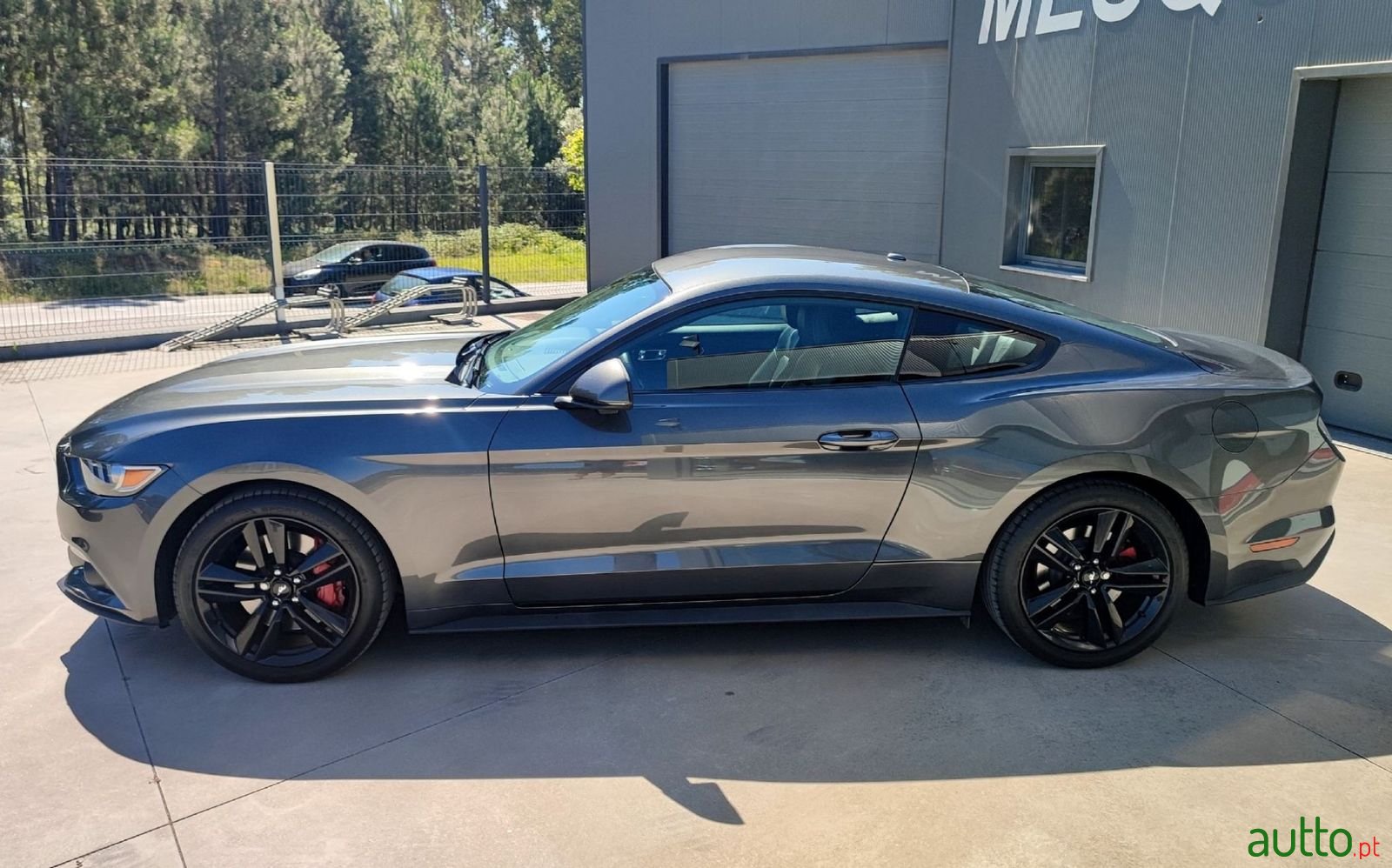 2017' Ford Mustang photo #3