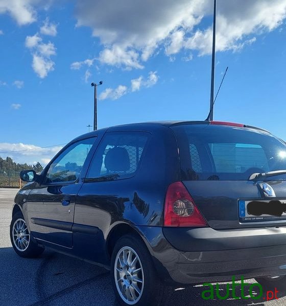 2003' Renault Clio 1.5 Dci Confort photo #6
