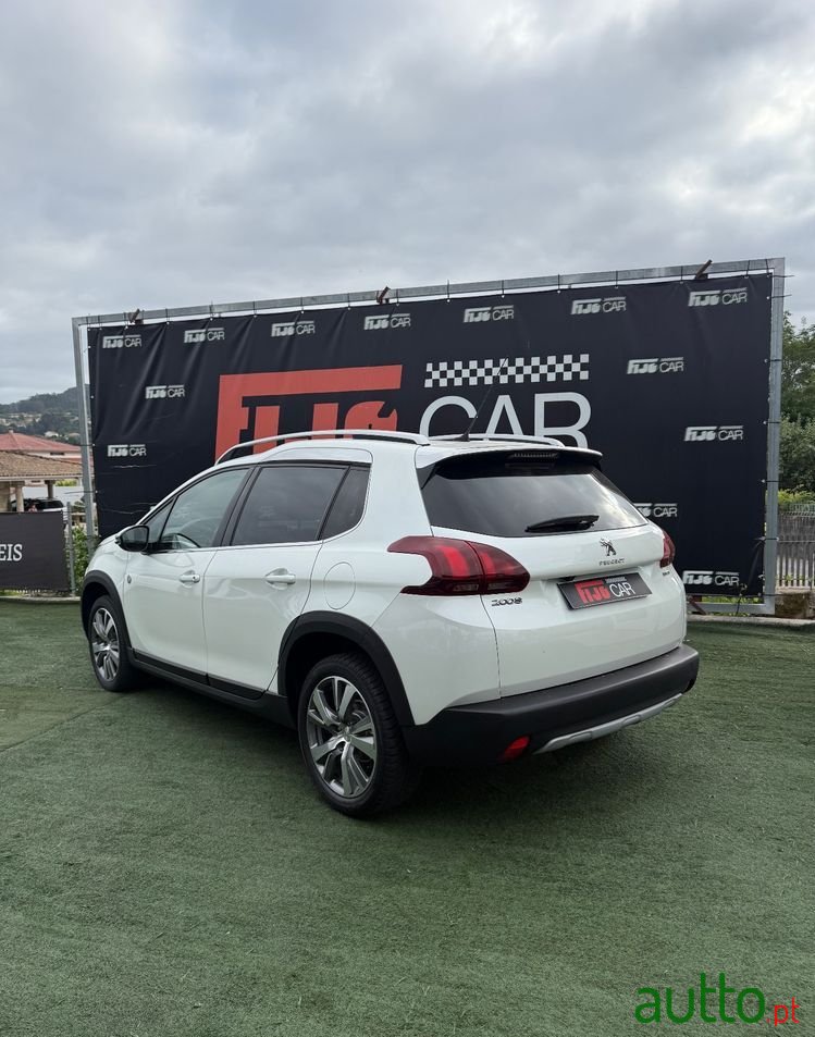 2016' Peugeot 2008 photo #5