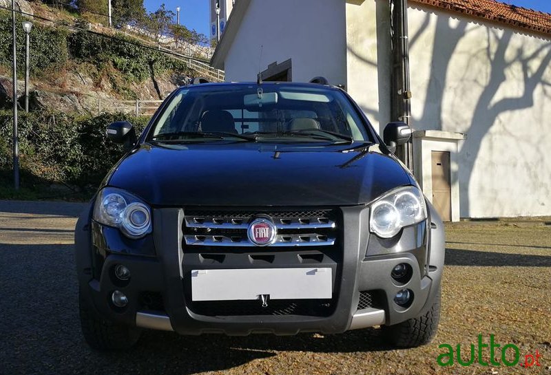 2012' Fiat Strada photo #3