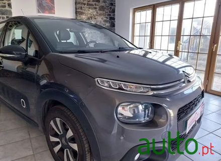 2019' Citroen C3 1.5 Bluehdi Shine photo #4