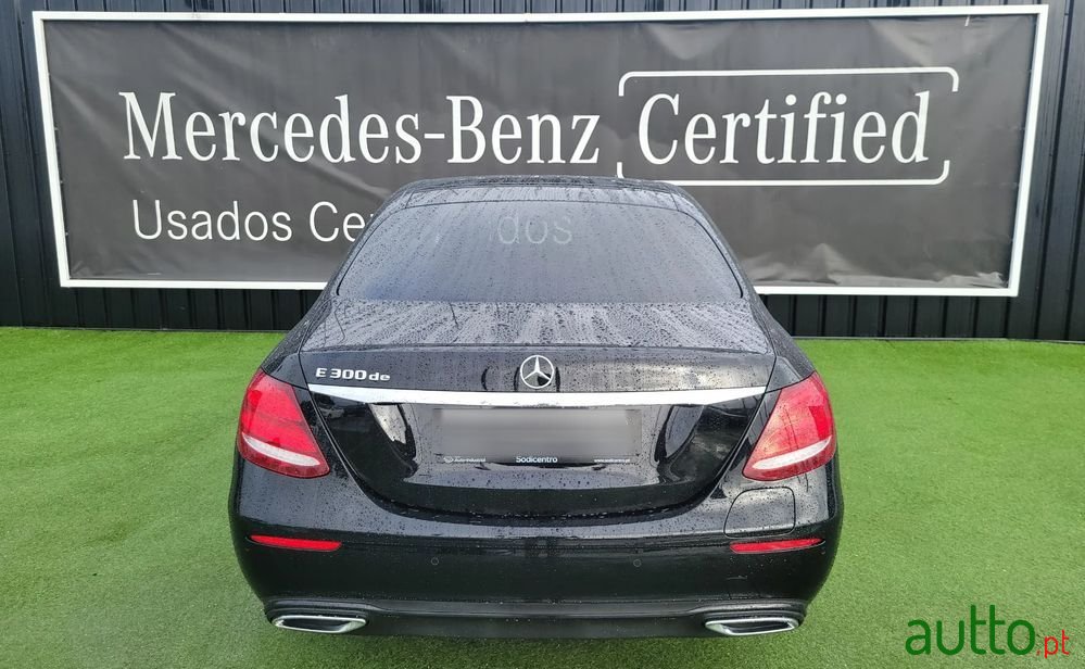 2019' Mercedes-Benz E 300 De Amg Line photo #6