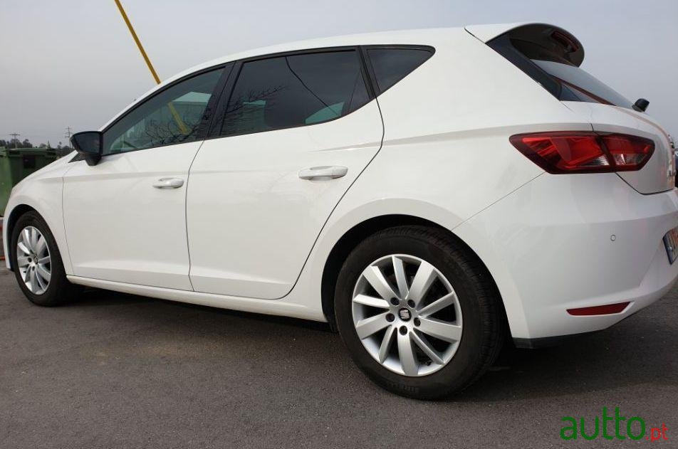 2016' SEAT Leon photo #3