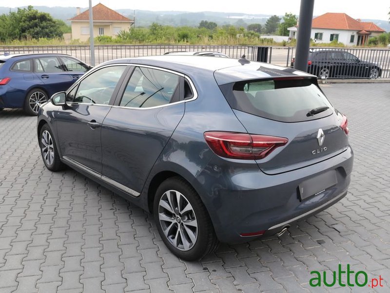 2020' Renault Clio photo #5