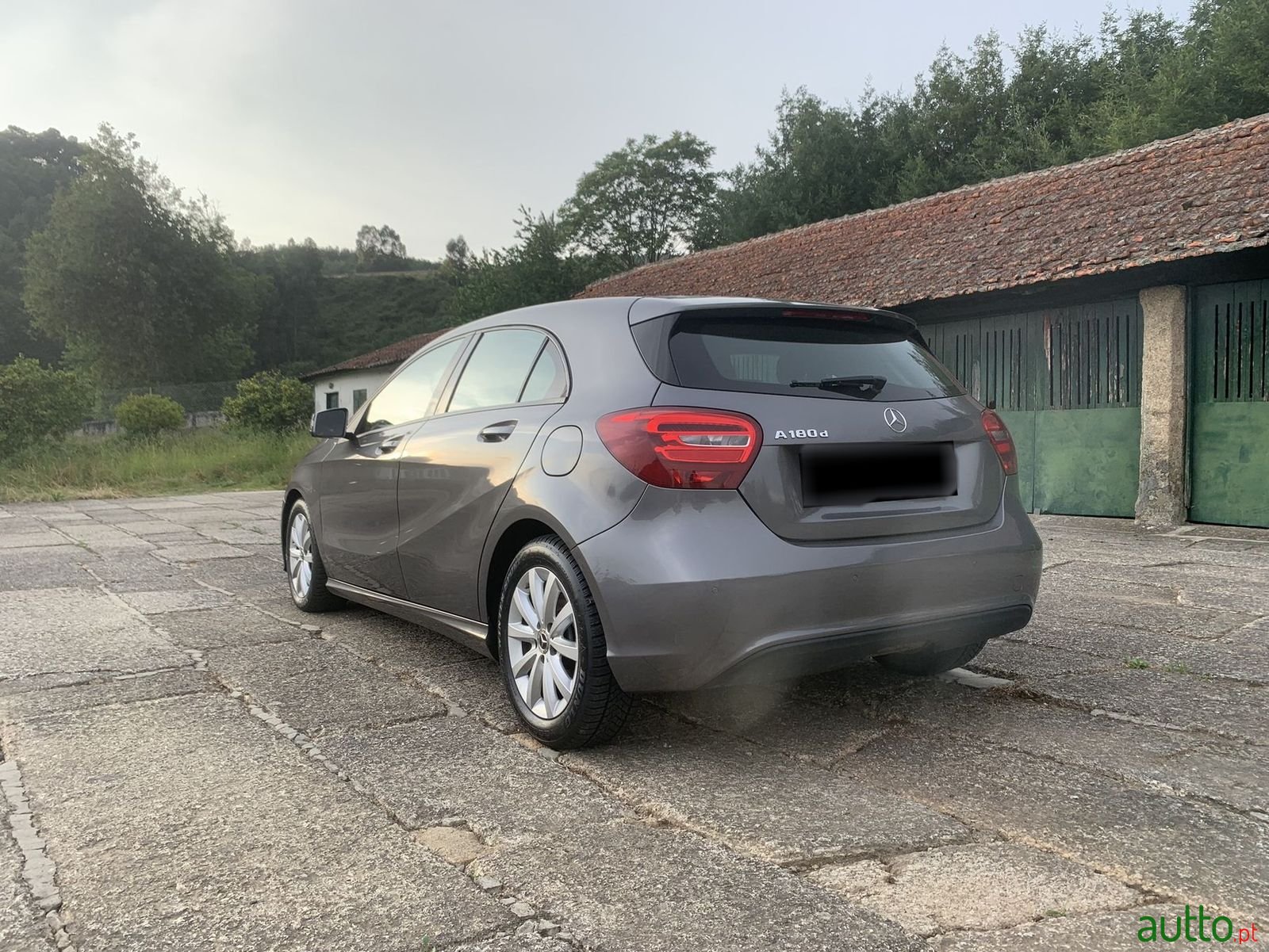 2016' Mercedes-Benz A-180 photo #5