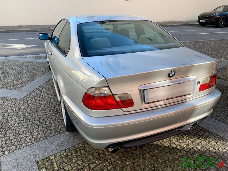 2001' BMW 316 photo #5