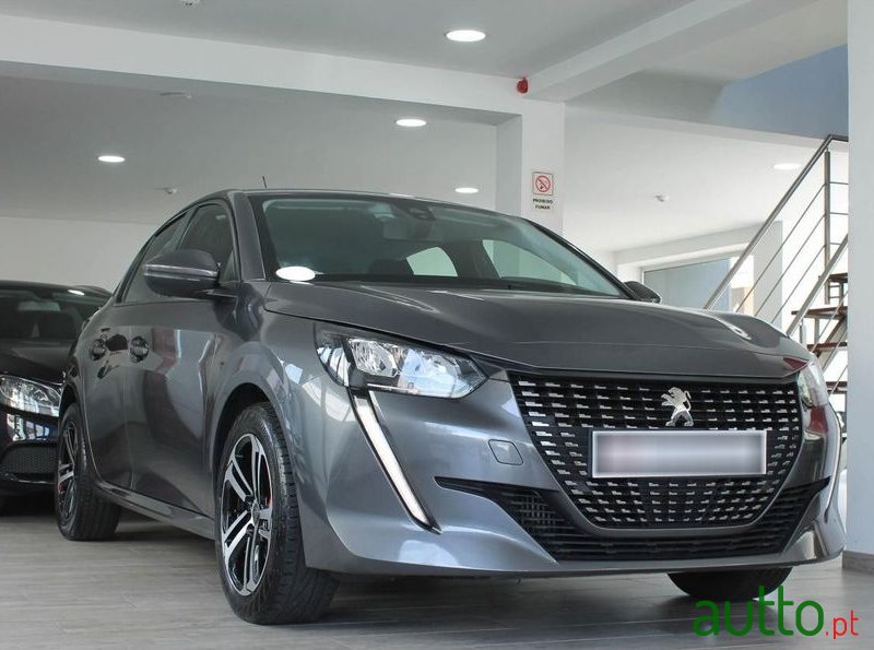 2020' Peugeot 208 photo #4