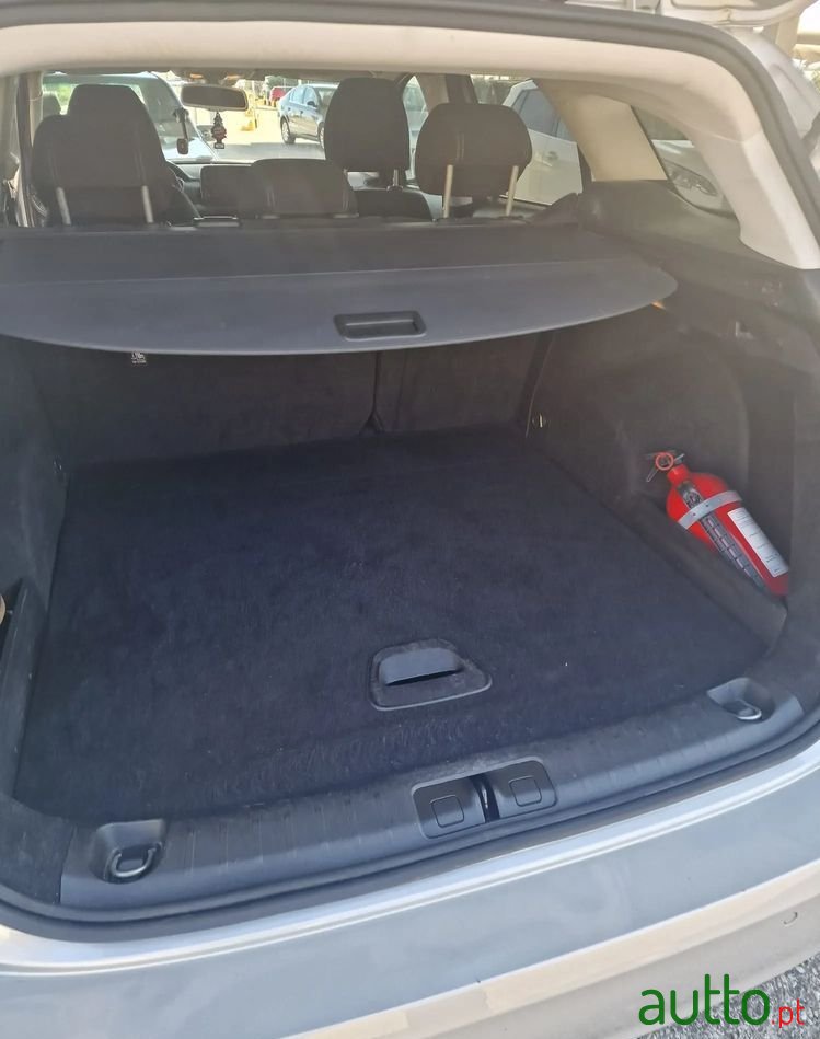 2017' Fiat Tipo Station Wagon photo #4