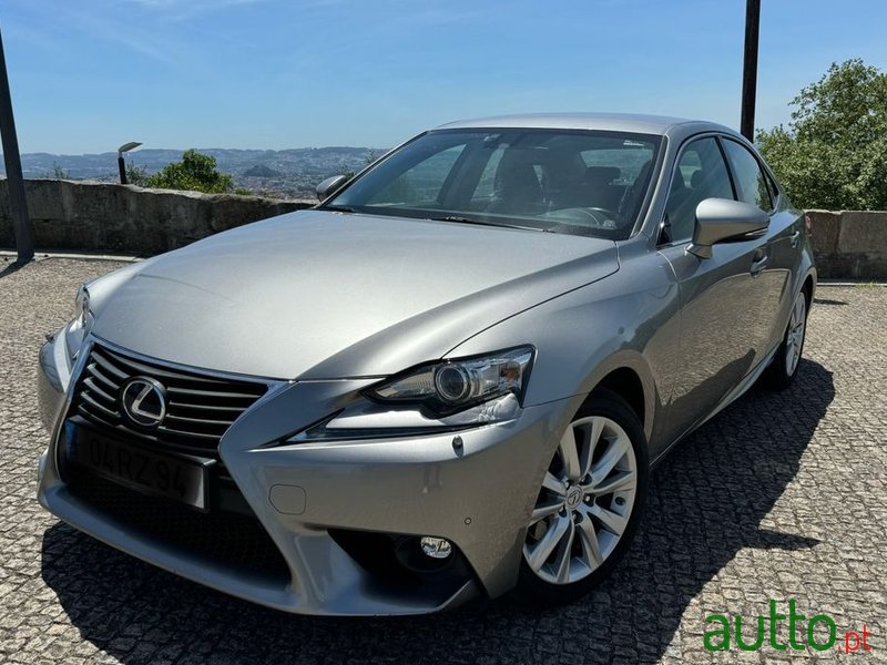 2016' Lexus Is 300H Executive photo #1