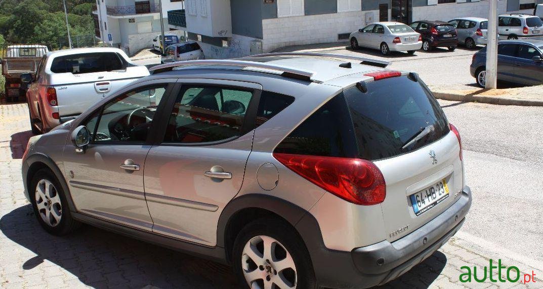 2008' Peugeot 207 Sw photo #2