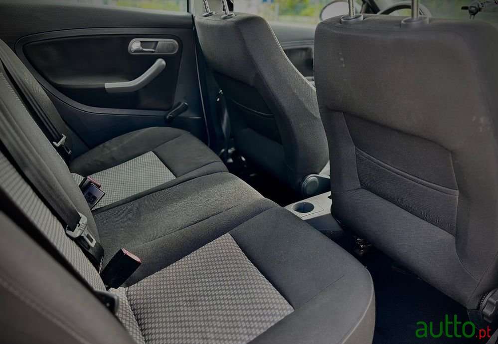 2008' SEAT Ibiza 1.2 12V Stylance photo #6