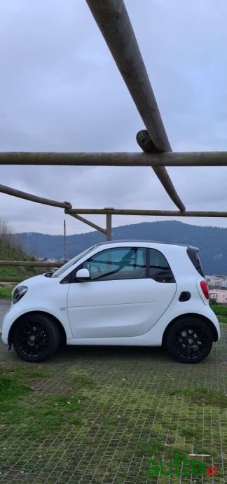 2015' Smart Fortwo photo #4