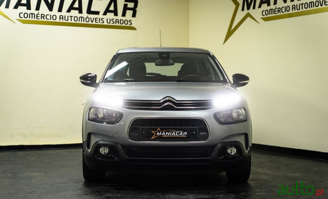 2019' Citroen C4 Cactus photo #2