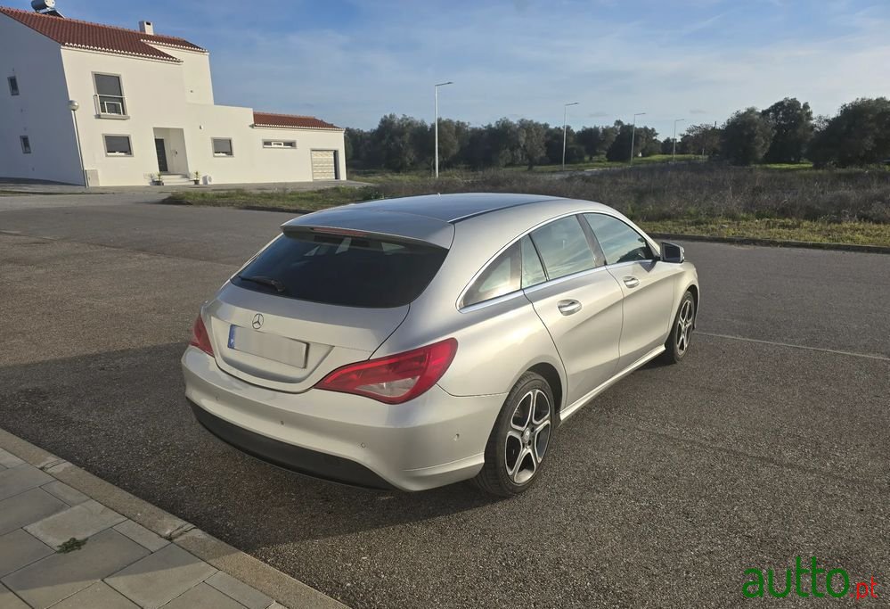 2016' Mercedes-Benz Classe Cla photo #3