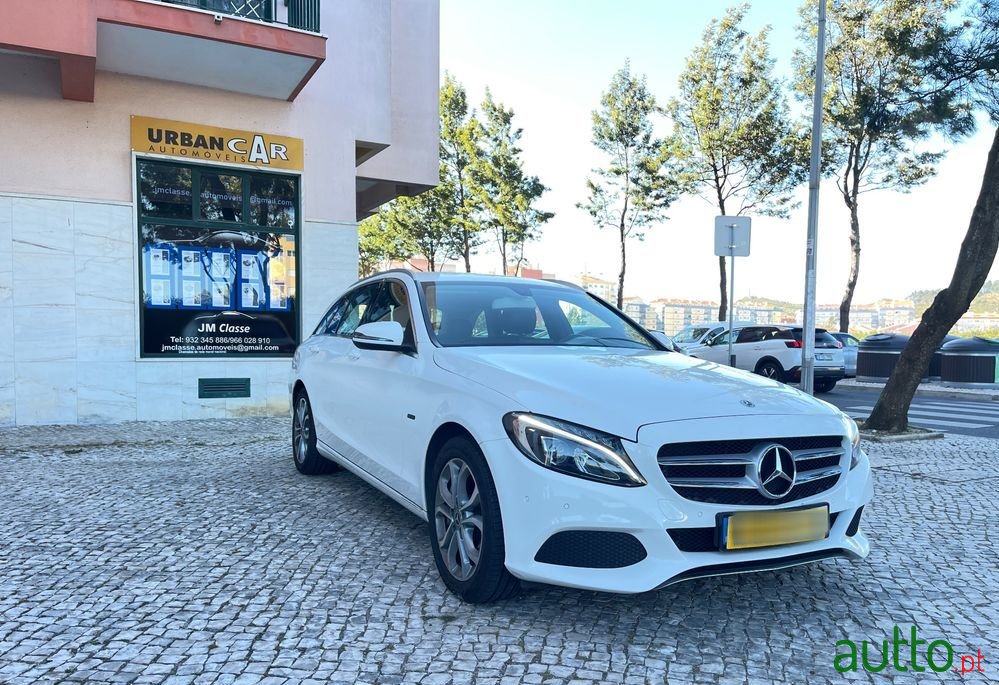 2018' Mercedes-Benz Classe C photo #1