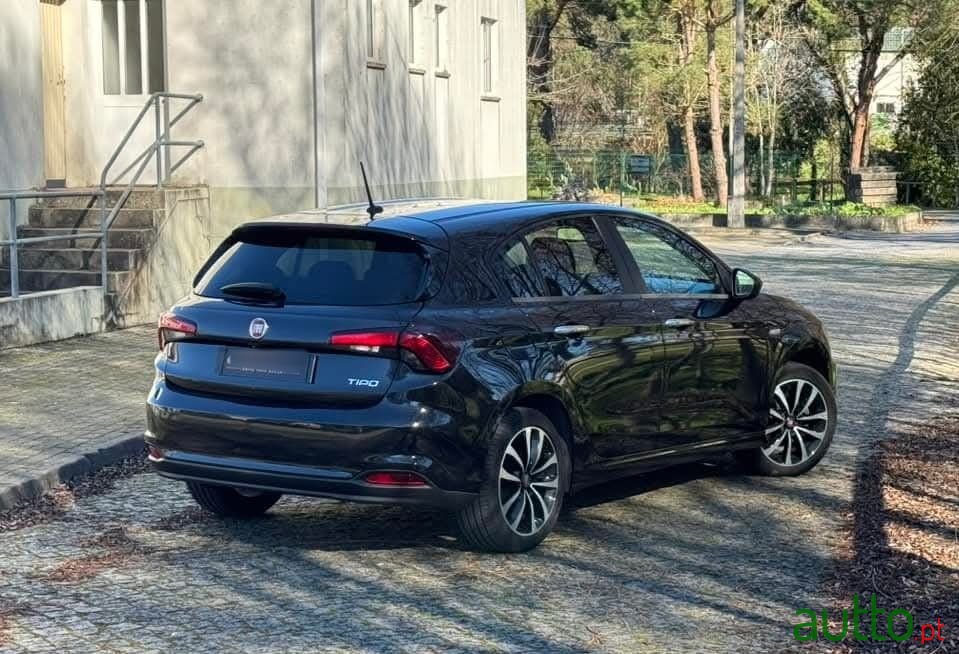 2020' Fiat Tipo 1.3 M-Jet Lounge photo #2