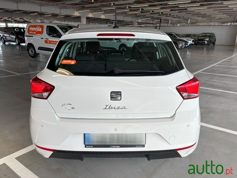 2023' SEAT Ibiza 1.0 Tsi Style photo #3