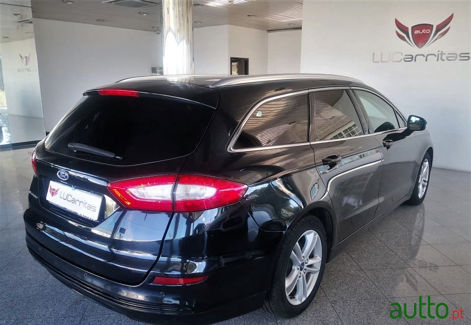 2014' Ford Mondeo Sw photo #4