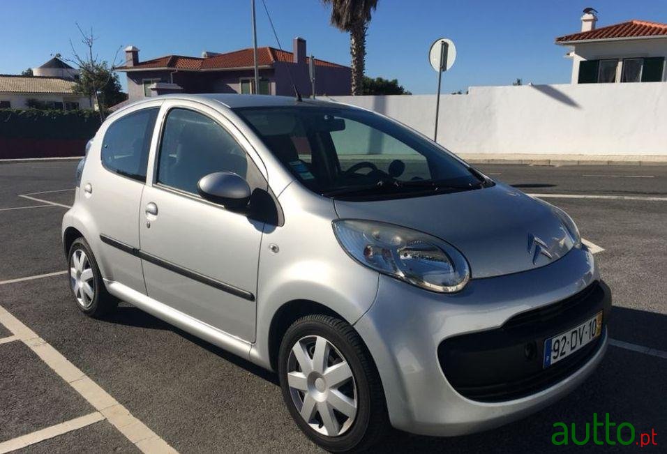 2007' Citroen C1 1.0 photo #2