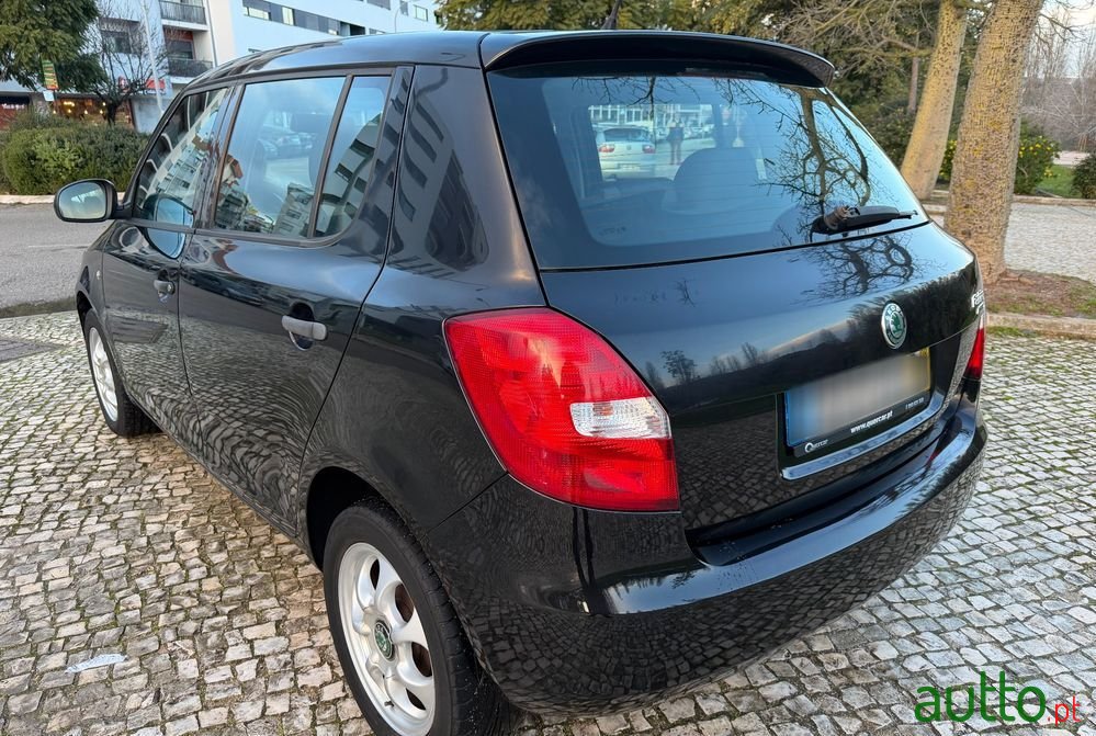 2008' Skoda Fabia photo #4