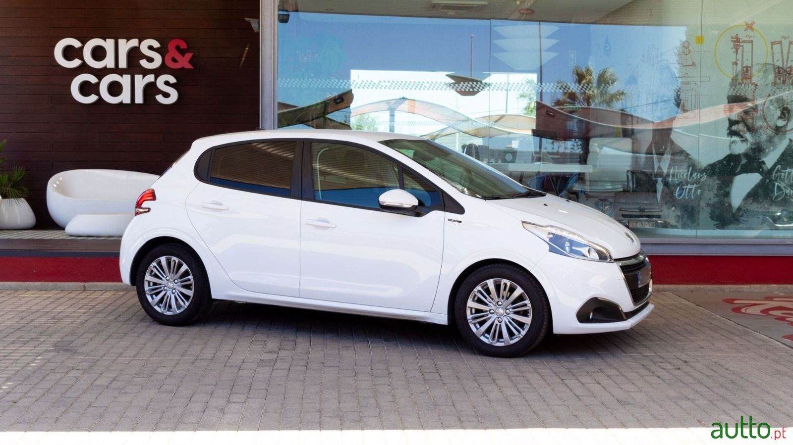 2018' Peugeot 208 photo #1