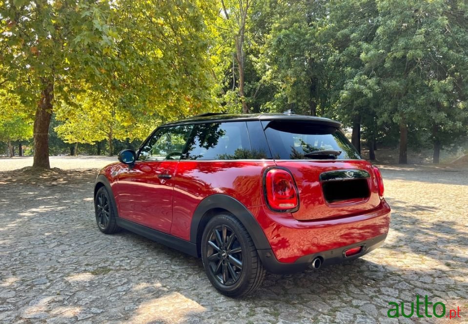 2014' MINI Cooper photo #3