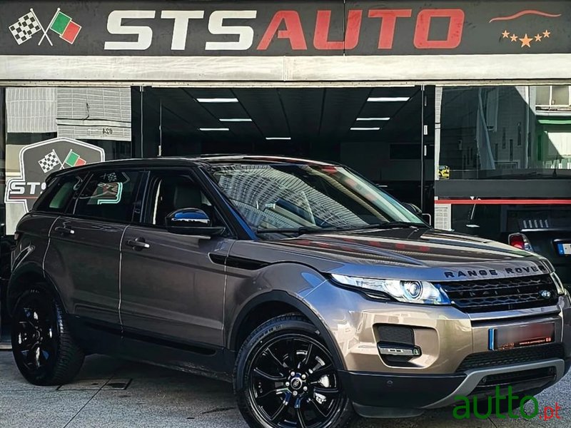 2014' Land Rover Range Rover Evoque 2.2 Ed4 Dynamic photo #2