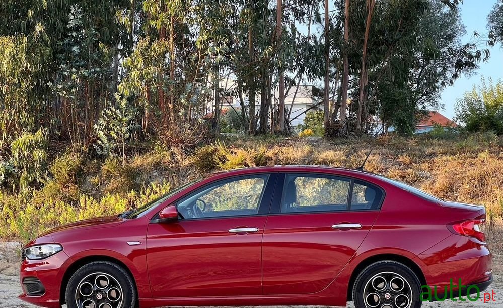 2016' Fiat Tipo photo #3