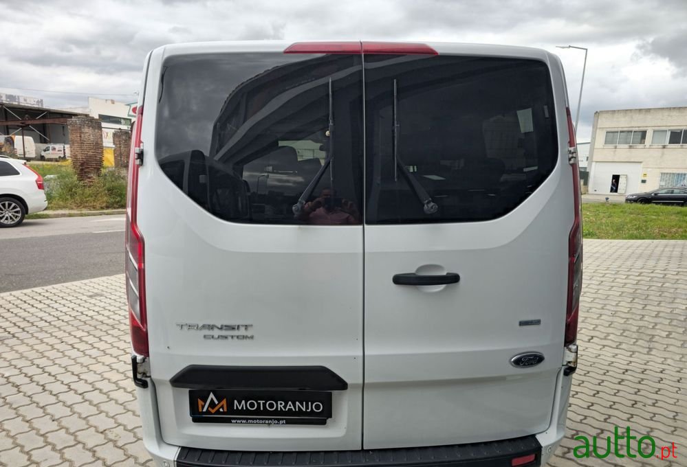 2018' Ford Tourneo Custom photo #6
