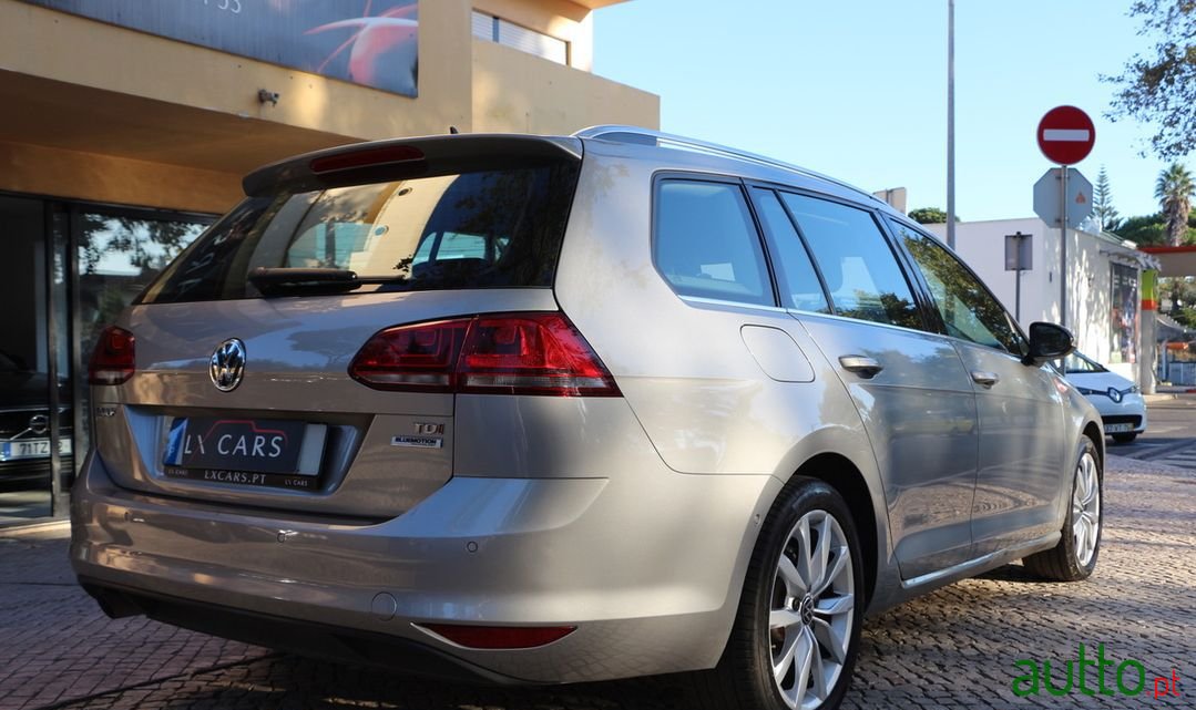 2016' Volkswagen Golf Variant photo #5