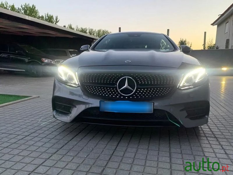 2019' Mercedes-Benz Classe E photo #2