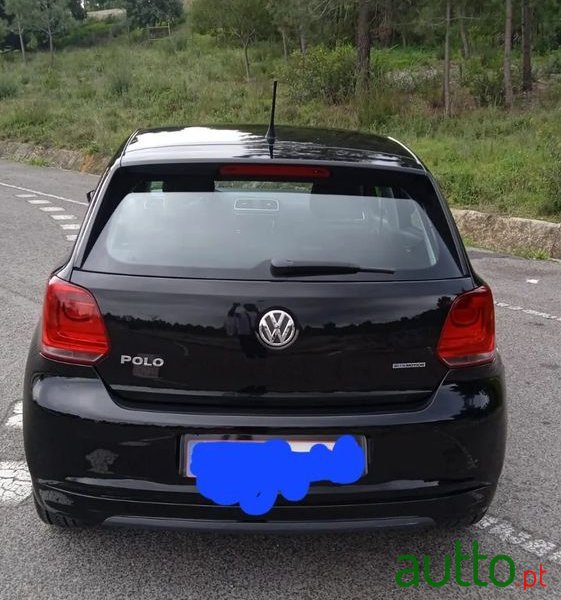 2013' Volkswagen Polo photo #3